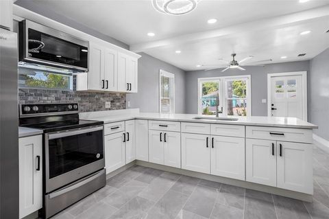 A home in TAMPA