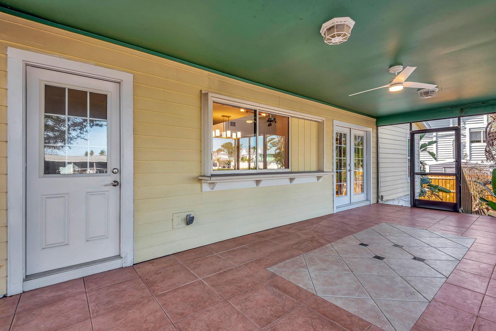 GULF & BAY ESTATES BLOCKS 4-7 - Residential