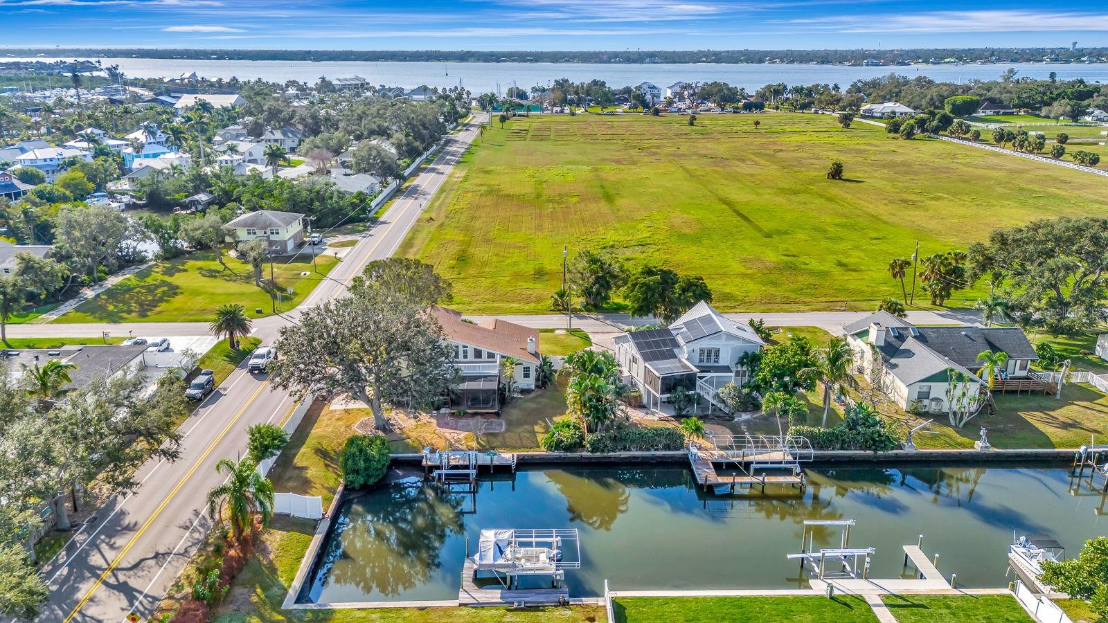 GULF & BAY ESTATES BLOCKS 4-7 - Residential