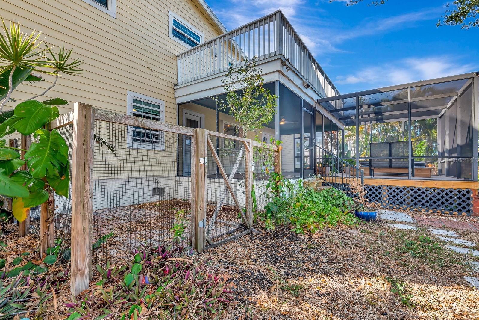 GULF & BAY ESTATES BLOCKS 4-7 - Residential