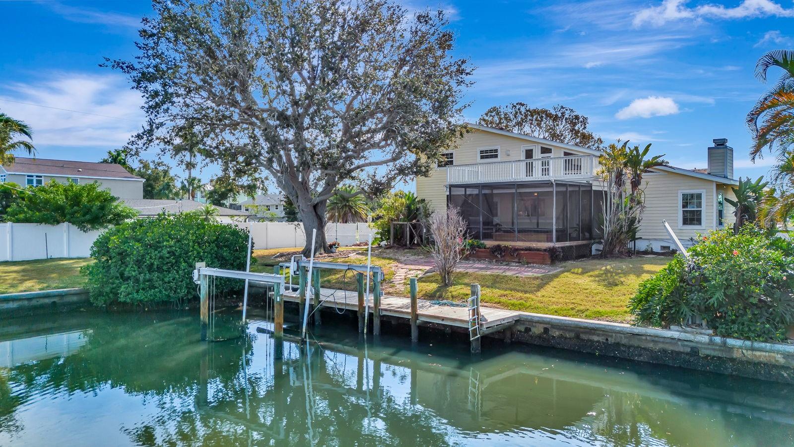 GULF & BAY ESTATES BLOCKS 4-7 - Residential