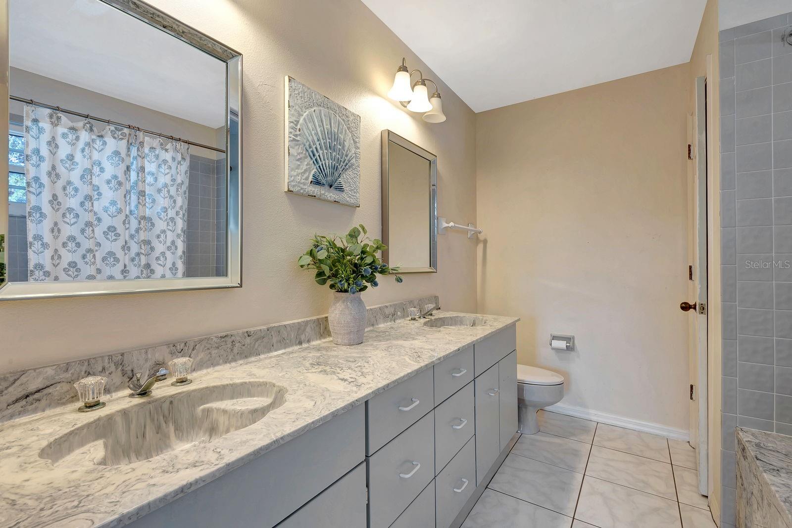 GULF & BAY ESTATES BLOCKS 4-7 - Residential