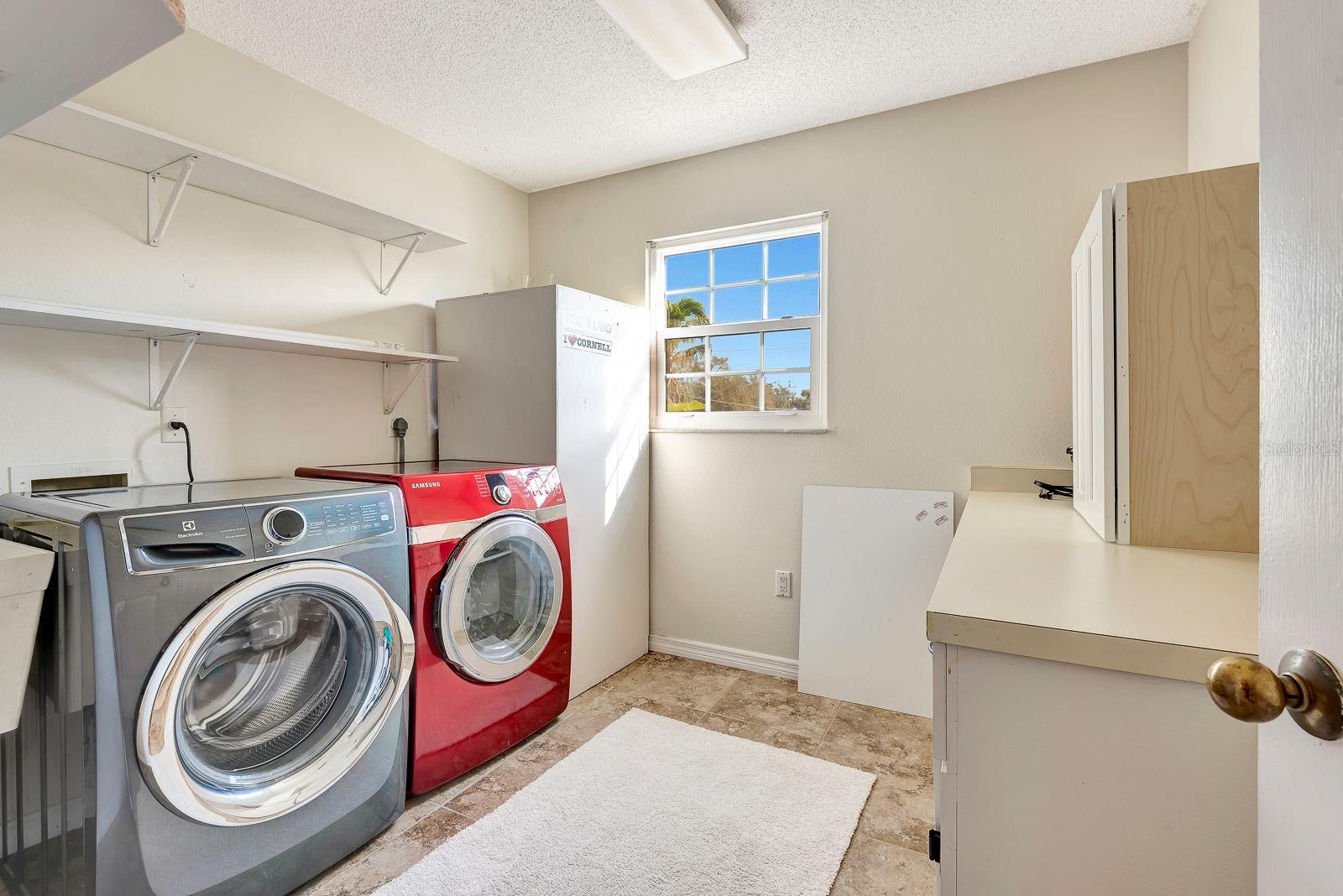 GULF & BAY ESTATES BLOCKS 4-7 - Residential