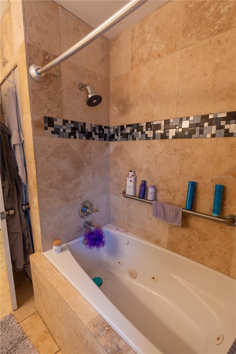 BELLEAIR HEIGHTS - Residential