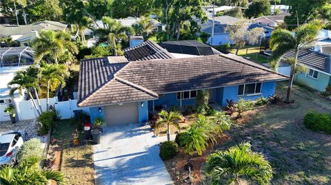 33 SOUTHWIND DRIVE BELLEAIR BLUFFS FL 33770