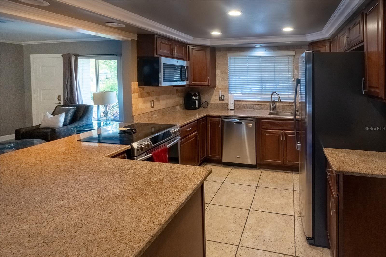 BELLEAIR HEIGHTS - Residential