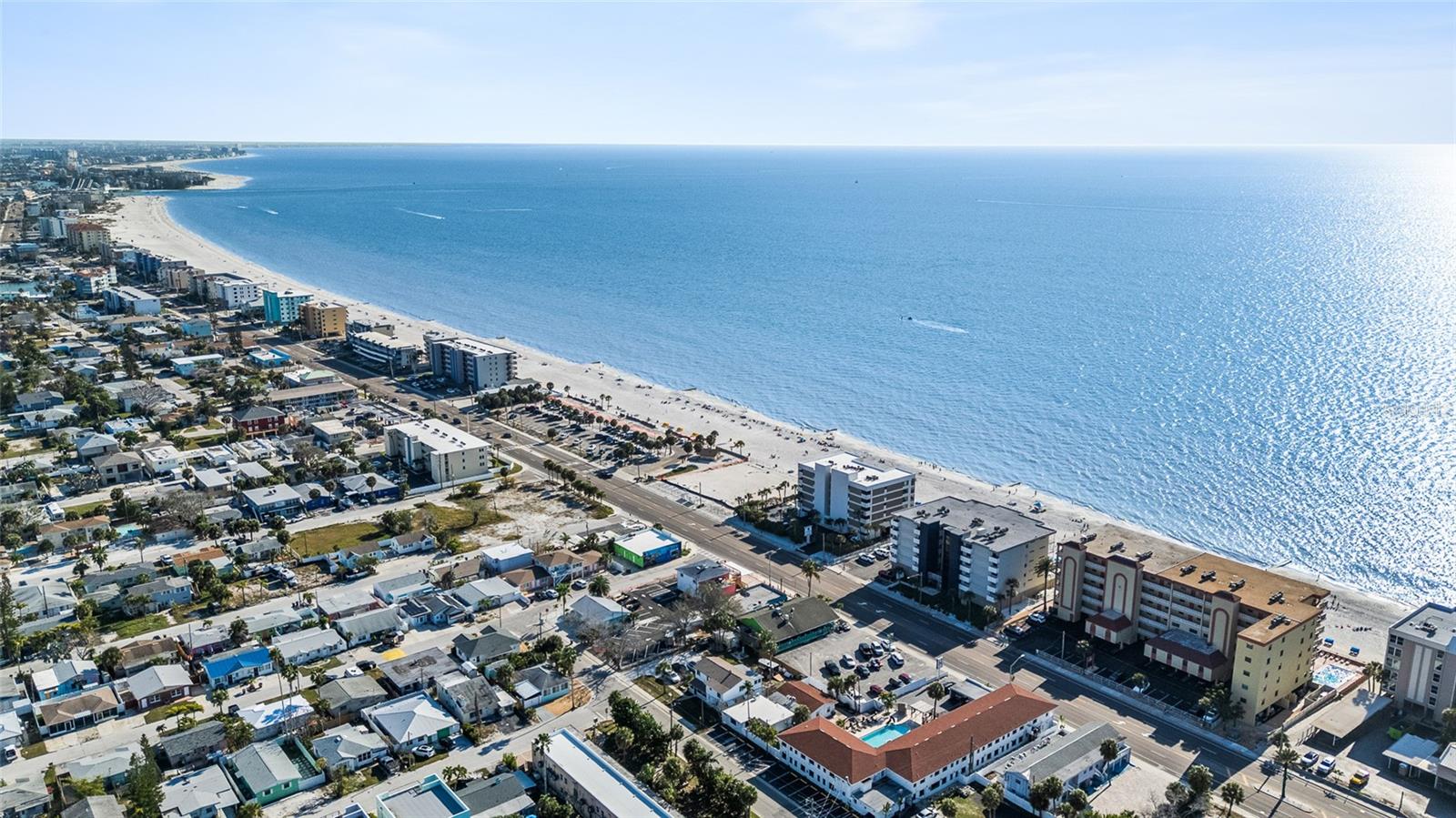 LAS BRISAS OF MADEIRA CONDO - Residential