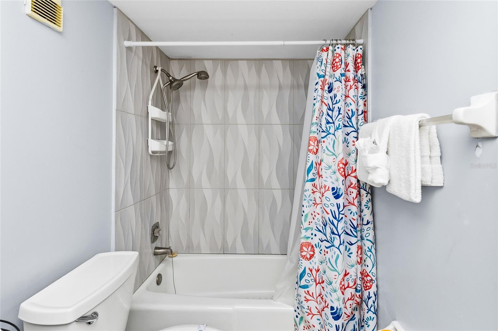 LAS BRISAS OF MADEIRA CONDO - Residential