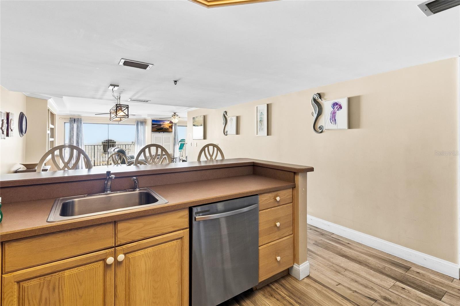 LAS BRISAS OF MADEIRA CONDO - Residential