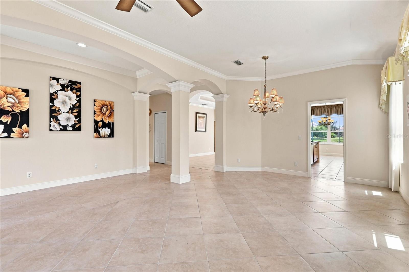 1328 THORNAPPLE DRIVE