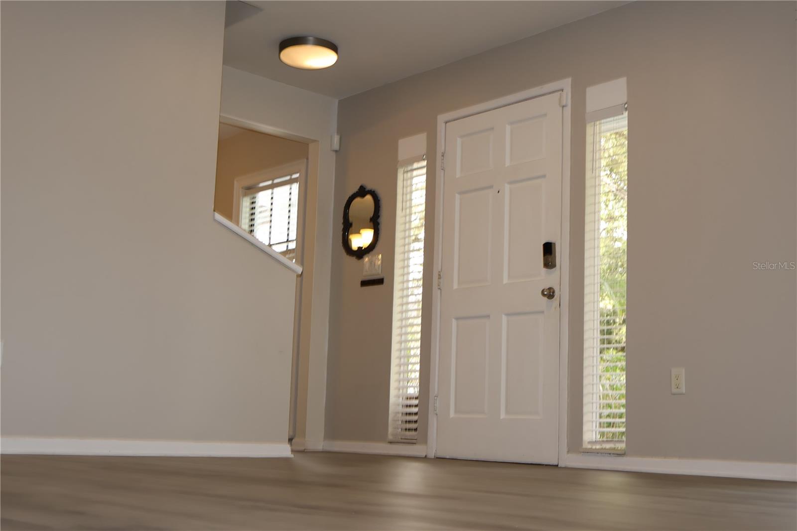 OAKELLARS - Residential Lease