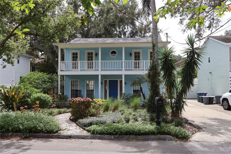 Enjoy South Tampa living in this Key West style home on a large lot. Enter the home to a formal family room or second living room that leads to the kitchen and a separate dining room. Kitchen has oak cabinets, granite, stainless steel appliances and breakfast bar. There is a half bathroom on the first floor. The home has vinyl flooring throughout. Upstairs are the bedrooms and 2 full bathrooms. The master bedroom and 2nd bedroom have access to the large 2nd floor balcony. Enjoy the awesome location of South Tampa just minutes away from Hye Park, downtown, and much more. Call today to schedule your showing!