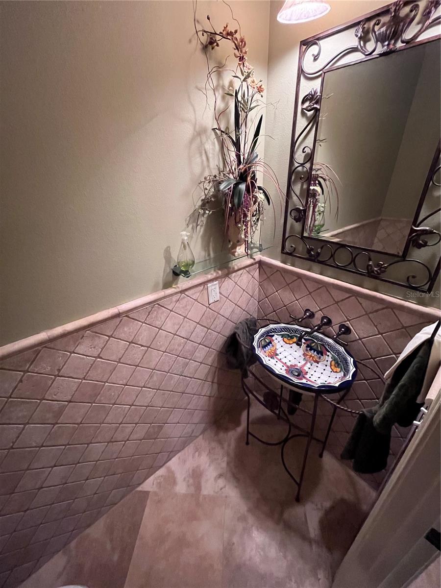 LYNN HAVEN - Residential Lease