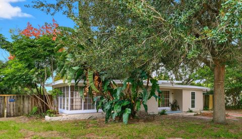 2638 S LAUREL AVENUE SANFORD FL 32773