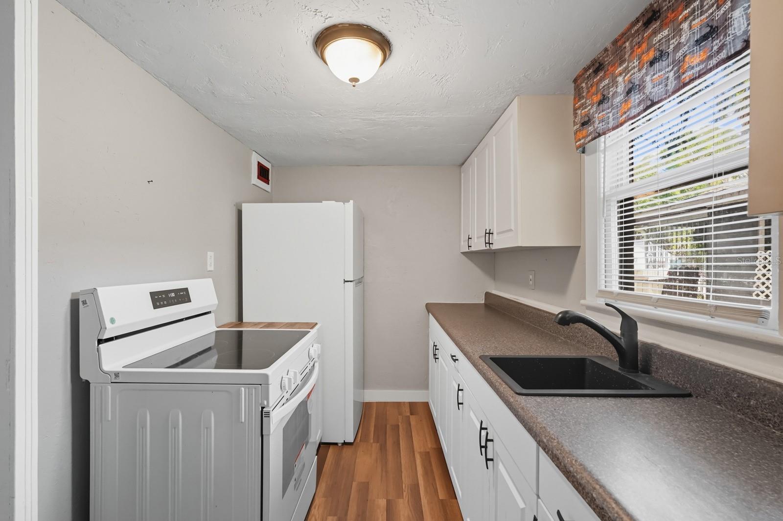 KINGSTON - Residential