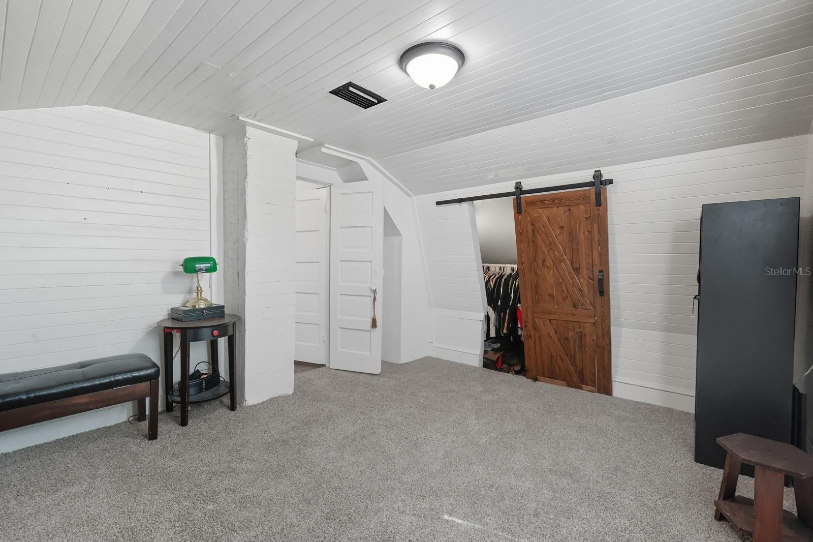 KINGSTON - Residential