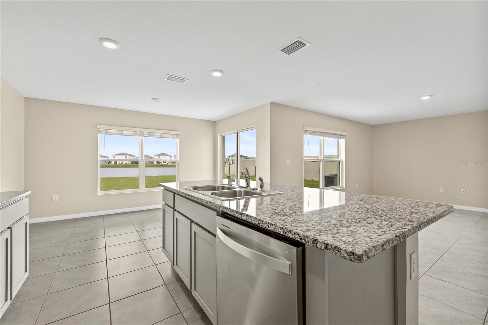 CREEK PRESERVE PH 1 6 7 & 8 - Residential Lease