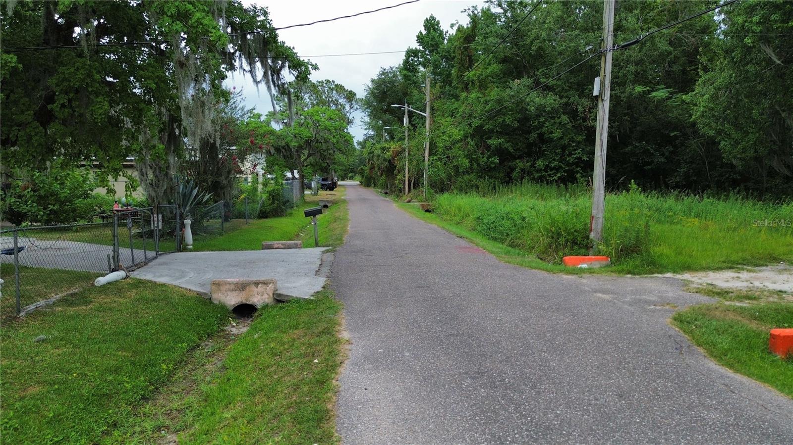 GLEN OAK - Residential