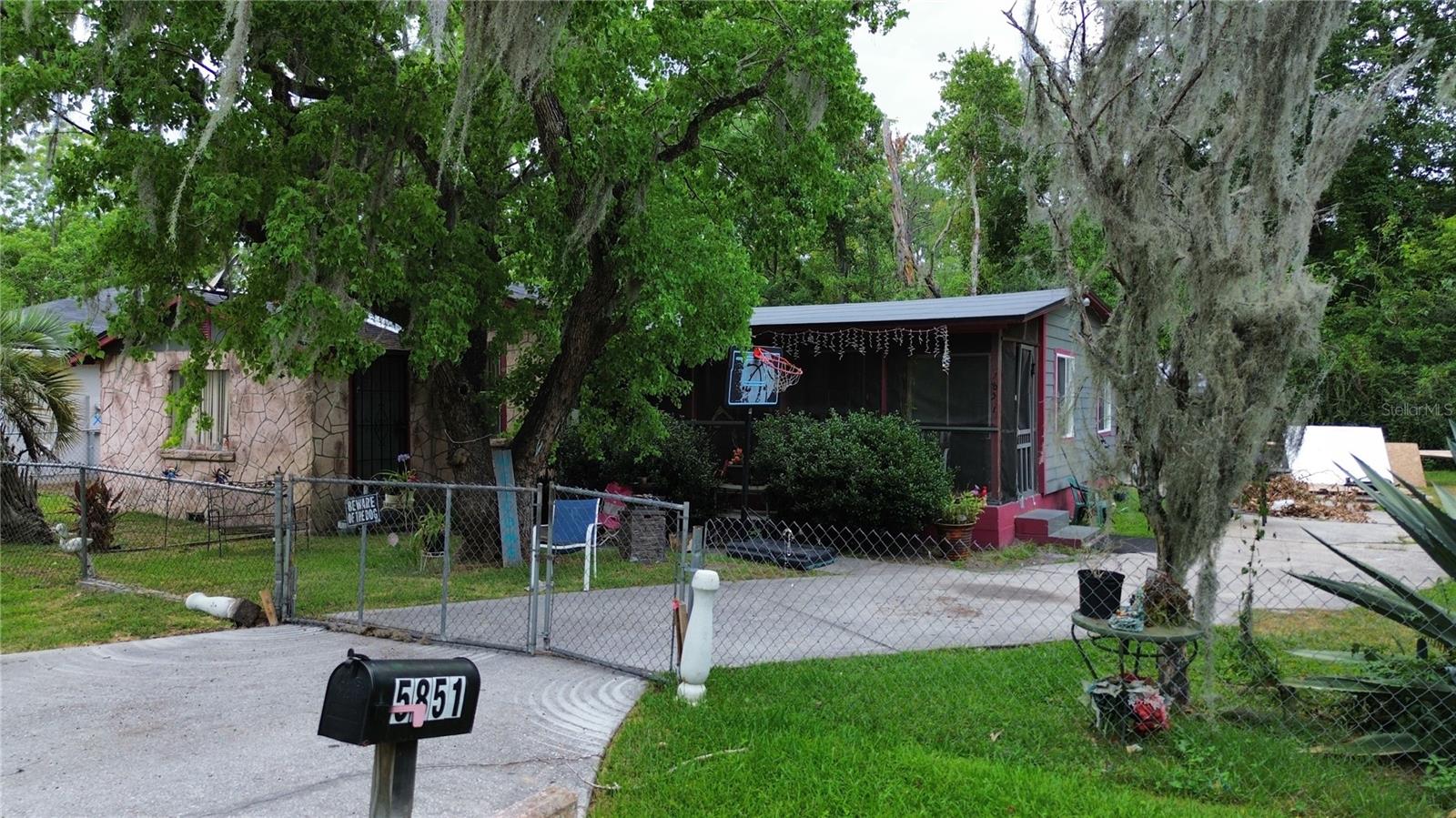 GLEN OAK - Residential