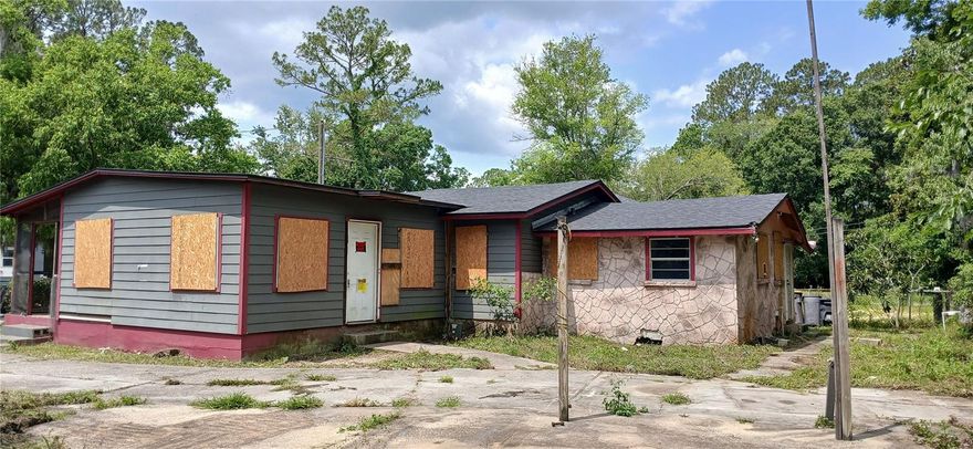 EXCEPTIONAL INVESTMENT OPPORTUNITY – FIX & FLIP OR RENTAL IN JACKSONVILLE



Savvy investors will appreciate this high-upside value-add opportunity in Jacksonville offering strong fundamentals, flexible renovation potential, and an attractive spread. Located at 5851 Dunmire Ave, Jacksonville, FL 32219, this frame/ stucco single-family home is well suited for a fix-and-flip project or long-term rental strategy in an active and growing market.



The property offers approximately 1,564 square feet with three bedrooms and one bathroom, including a substantial addition that significantly enhances the home’s value-add potential. This additional space can easily be reconfigured into a true third bedroom, expanded living area, or optimized layout to increase resale value and rental demand. Built in 1940, the home features durable concrete construction, providing long-term stability and solid bones rarely found at this price point.



Key infrastructure features include central air conditioning, carport parking, and a newer asphalt shingle roof, helping reduce exposure to major capital expenditures. The home sits on a generous 8,121 sq ft lot with no HOA, offering flexibility and freedom for investors and future occupants alike.



With an asking price of $82,990, an estimated $55,000 renovation, and a projected after-repair value of $225,000, this opportunity presents compelling upside and multiple exit strategies for the right buyer.



Whether repositioned for resale or stabilized as a rental, this property offers a clear path to equity creation through thoughtful renovation. Opportunities with this combination of price point, construction quality, and value-add potential are increasingly rare in today’s market. Schedule a showing and explore the potential of this Jacksonville investment.