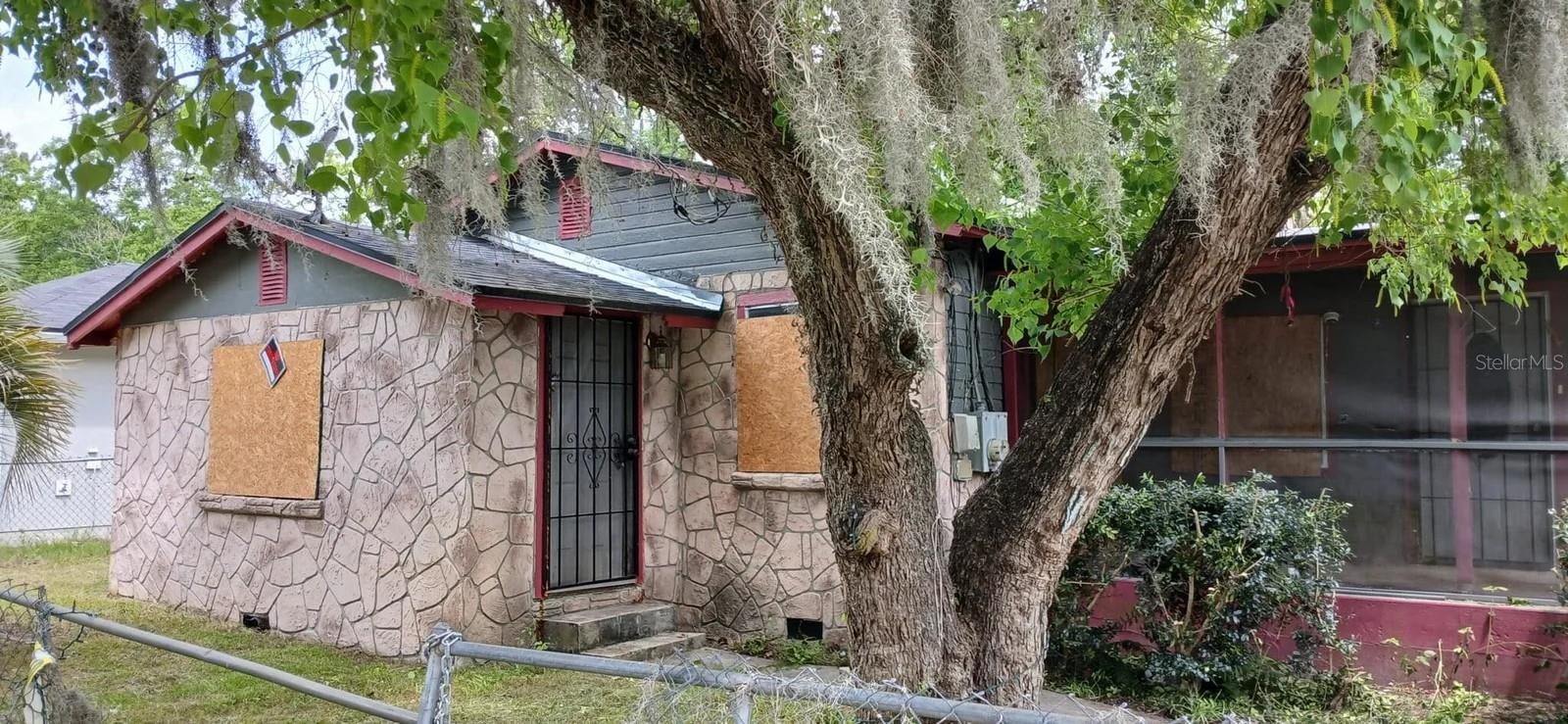 GLEN OAK - Residential