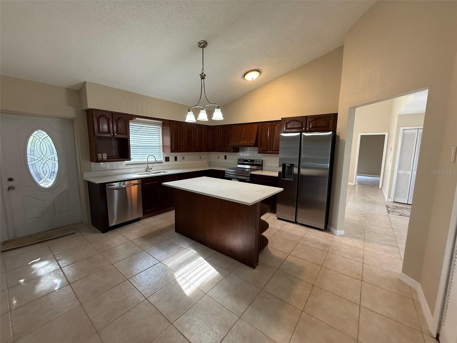 SPRING HILL - Residential