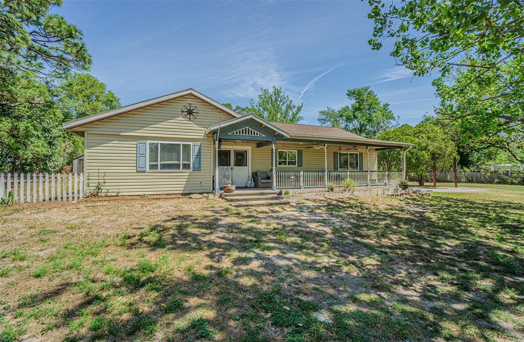 Photo of 17851 Oxenham Avenue, Spring Hill, FL 34610 (MLS # TB8499600)