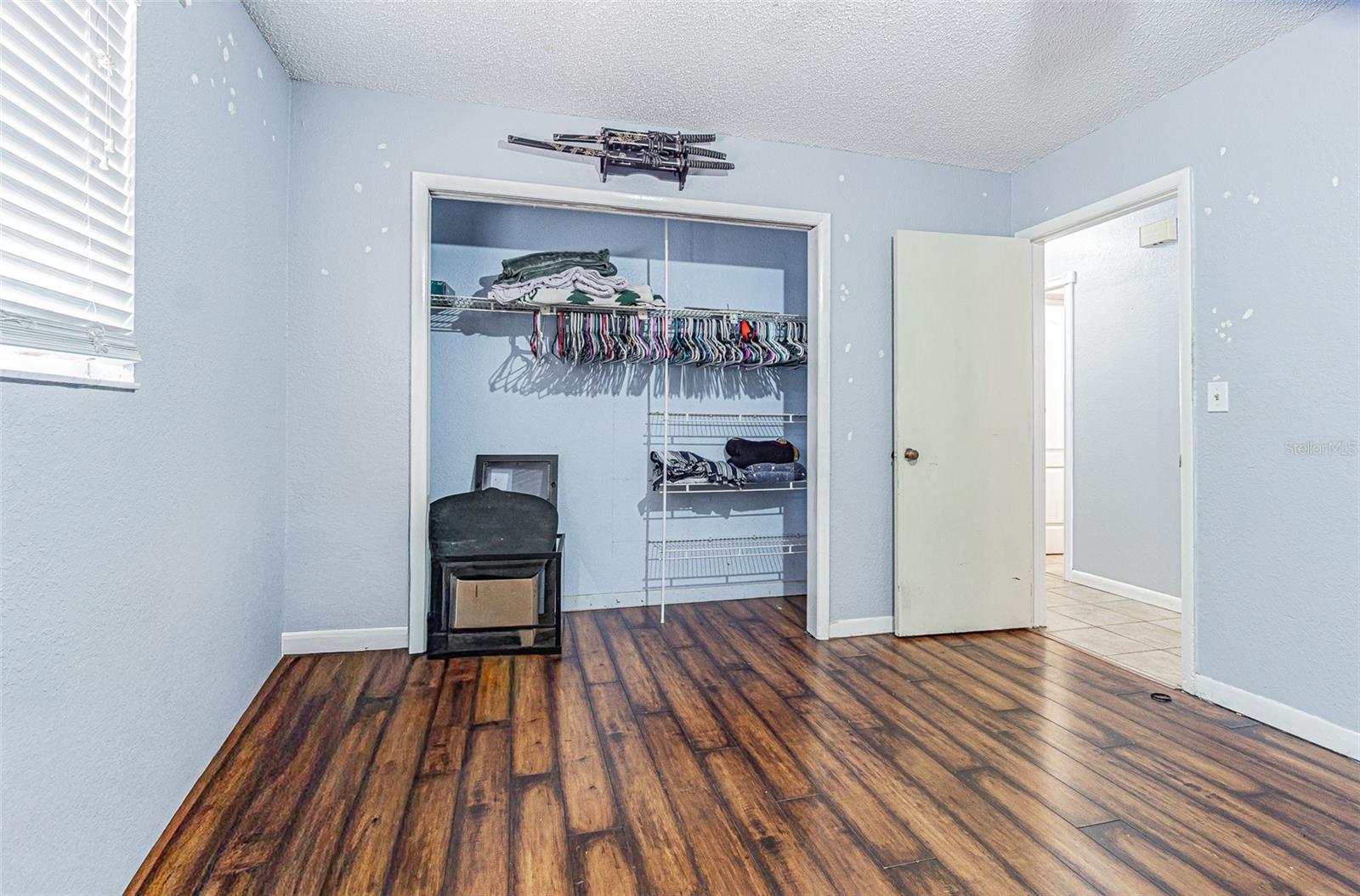 LEISURE HILLS - Residential