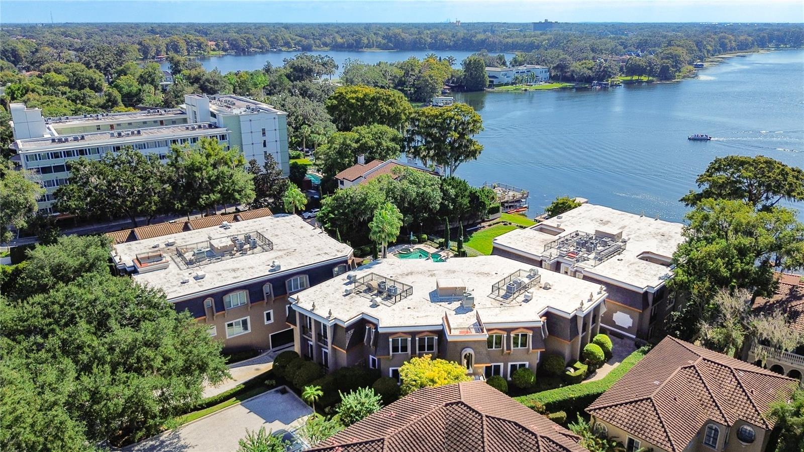 PERLE DU LAC - Residential