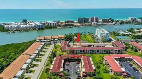 Photo of 10215 Regal Drive #14, Largo, FL 33774 (MLS # TB8426965)