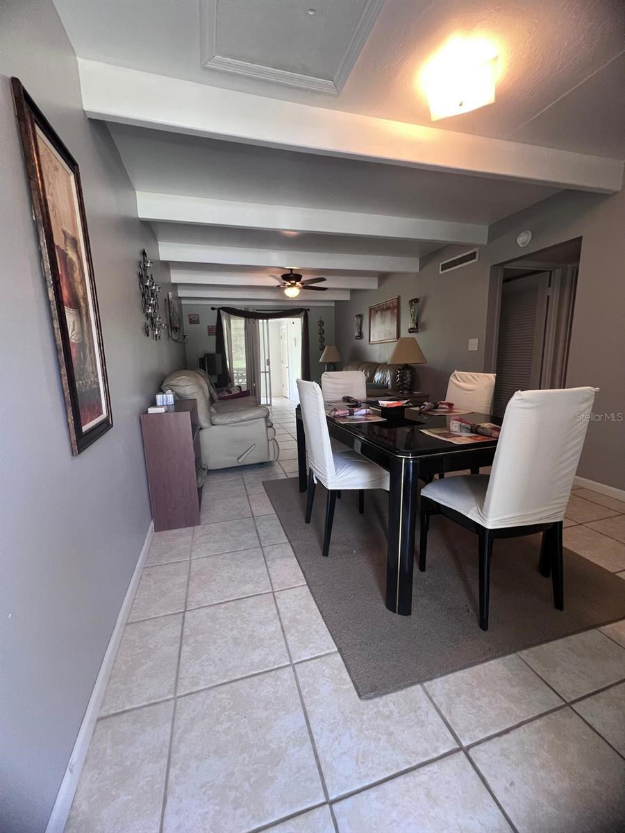 LAKESHORE CLUB - Residential