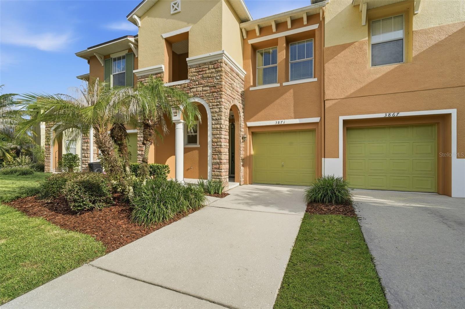 3871 GLIDING PLACE