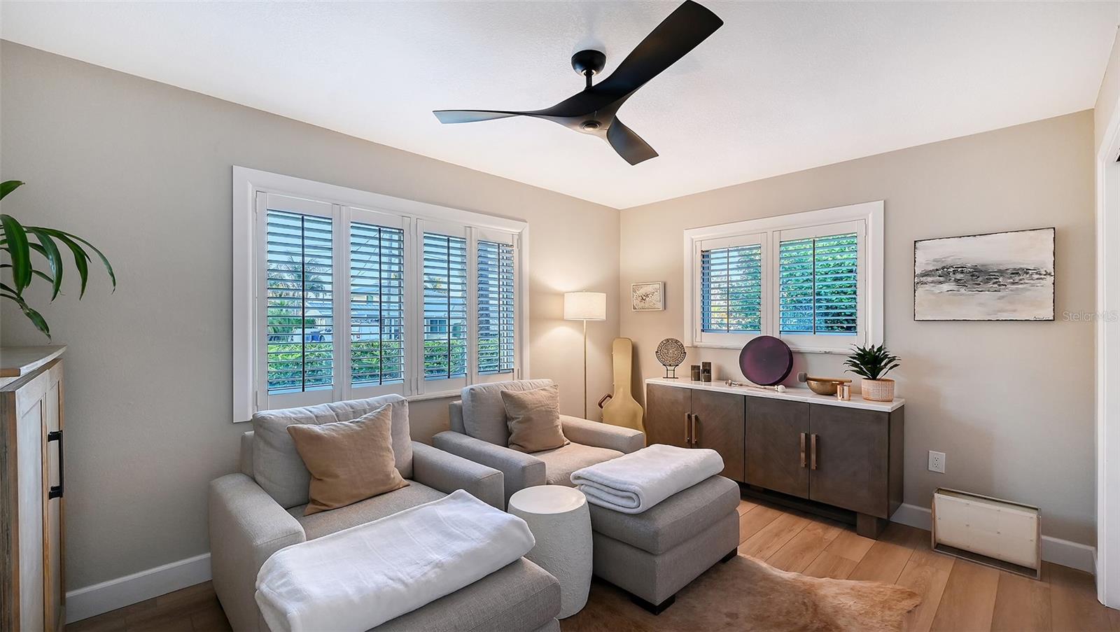 NORTH ISLES - Residential