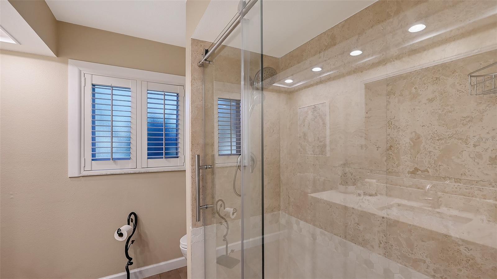 NORTH ISLES - Residential