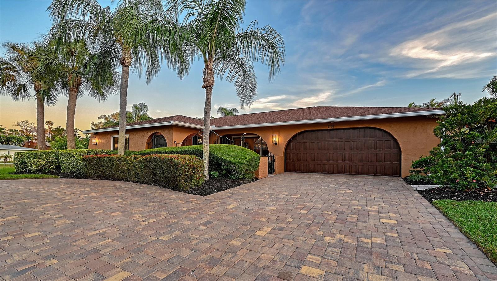 NORTH ISLES - Residential