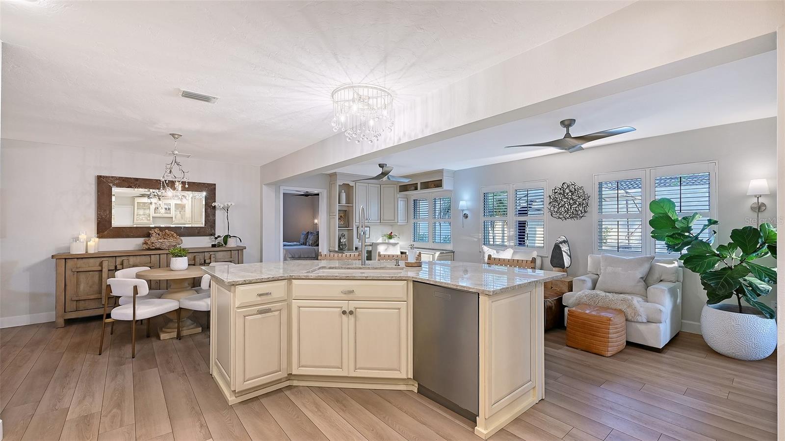 NORTH ISLES - Residential