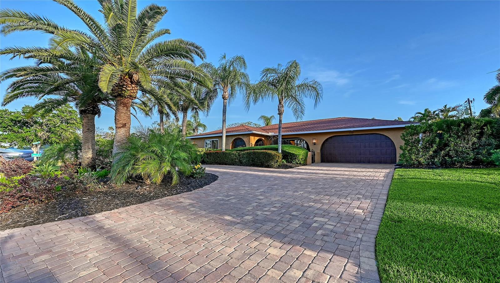 NORTH ISLES - Residential