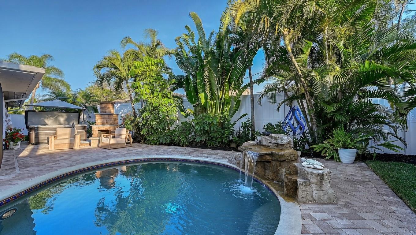 NORTH ISLES - Residential