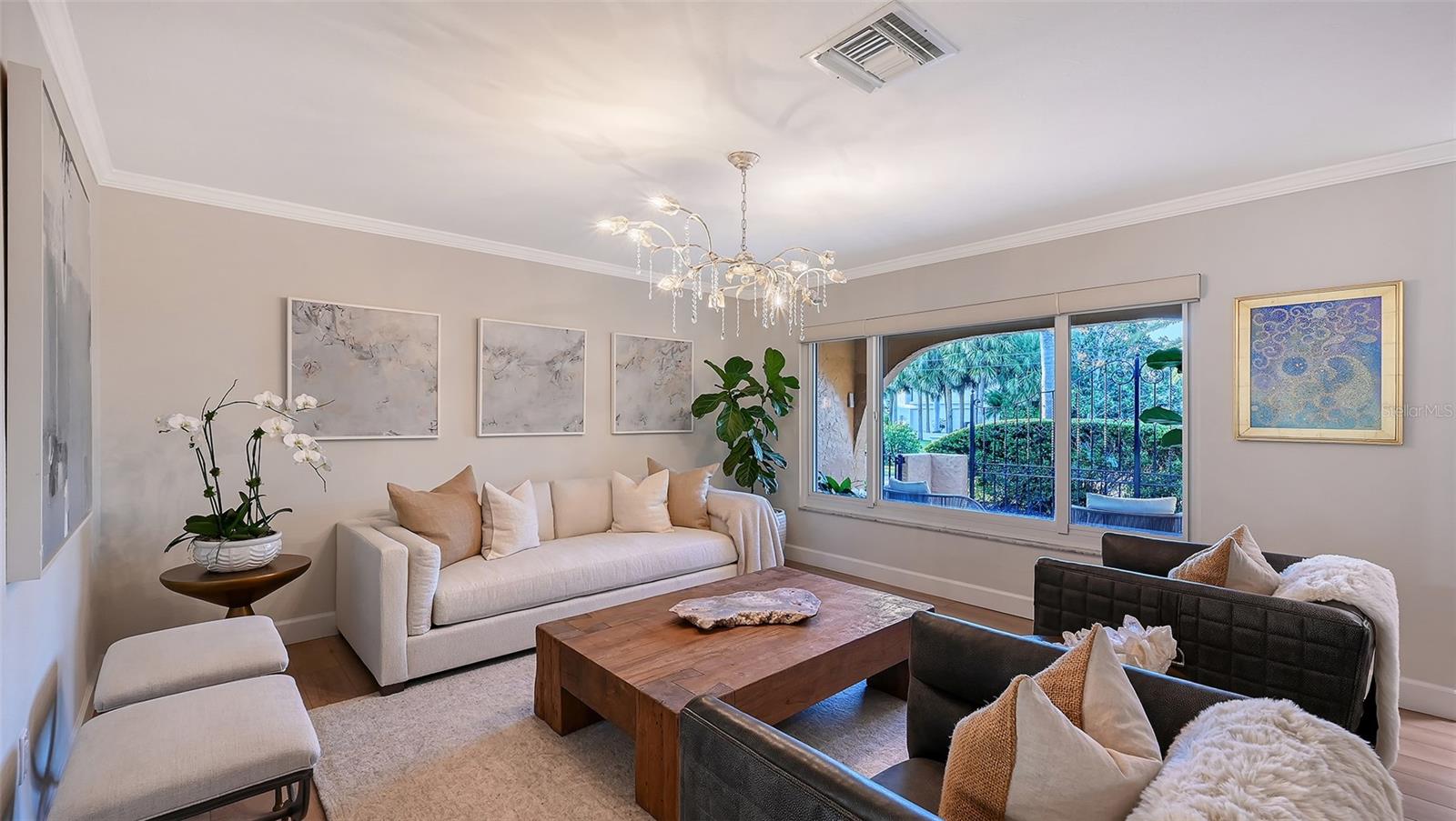 NORTH ISLES - Residential