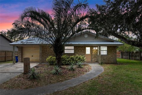 A home in EDGEWATER