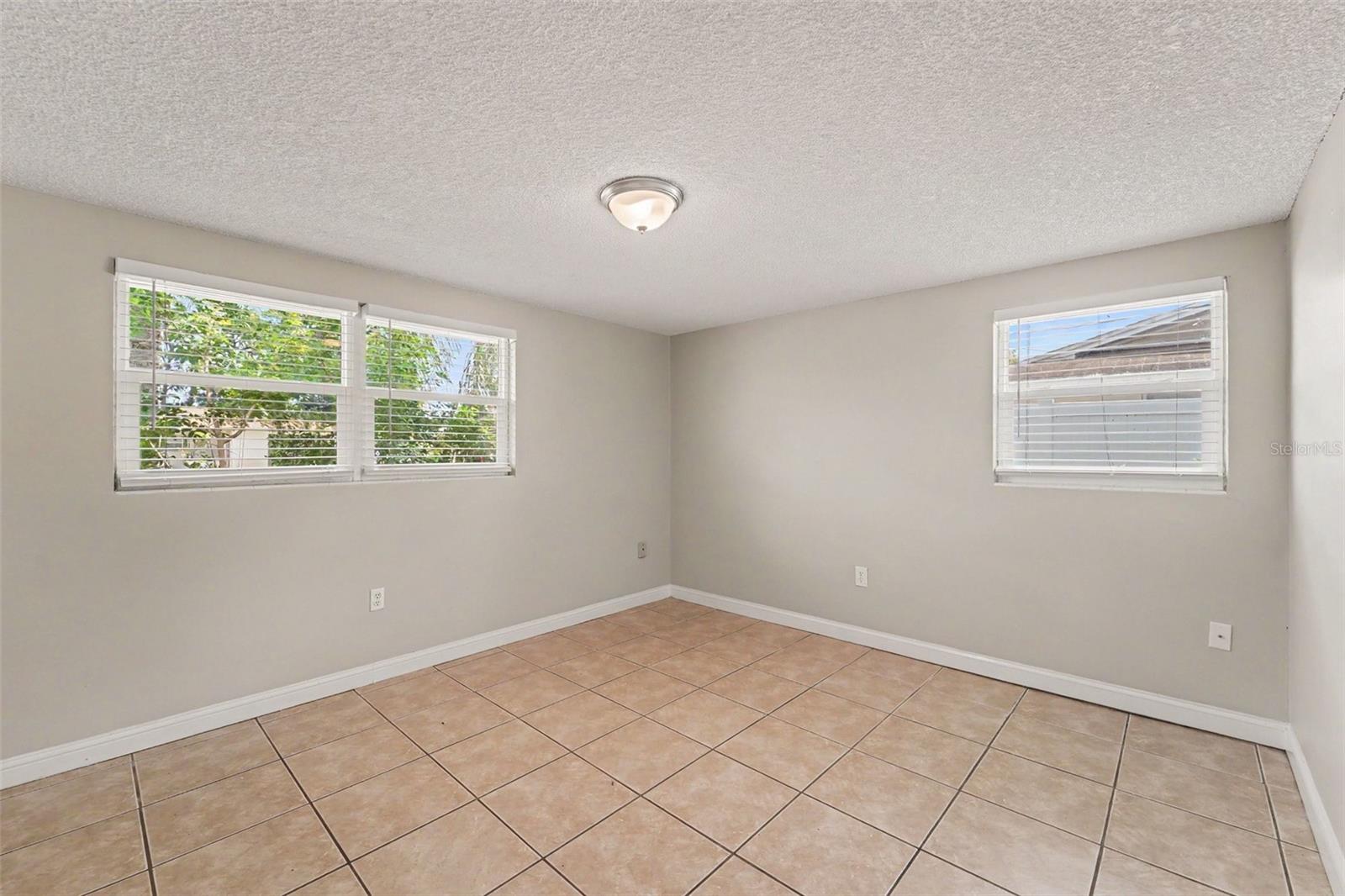 10525 OLEANDER DRIVE
