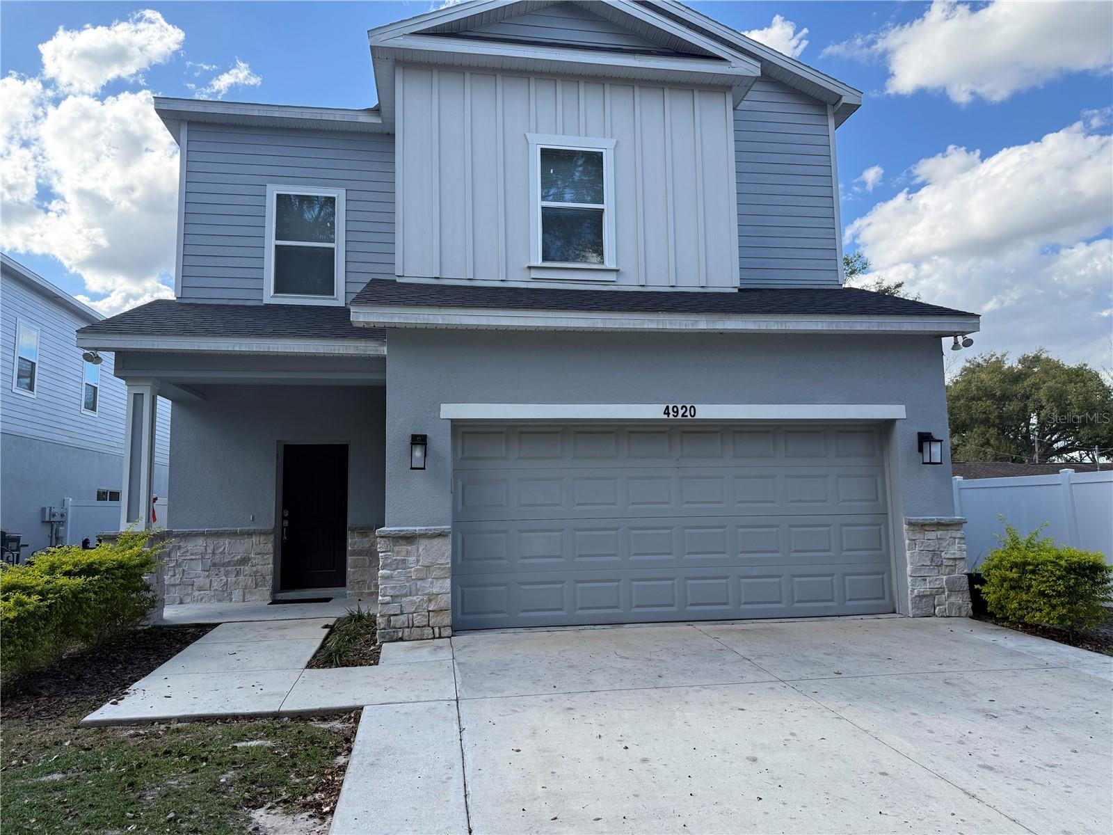 MOORES ADD - Residential Lease