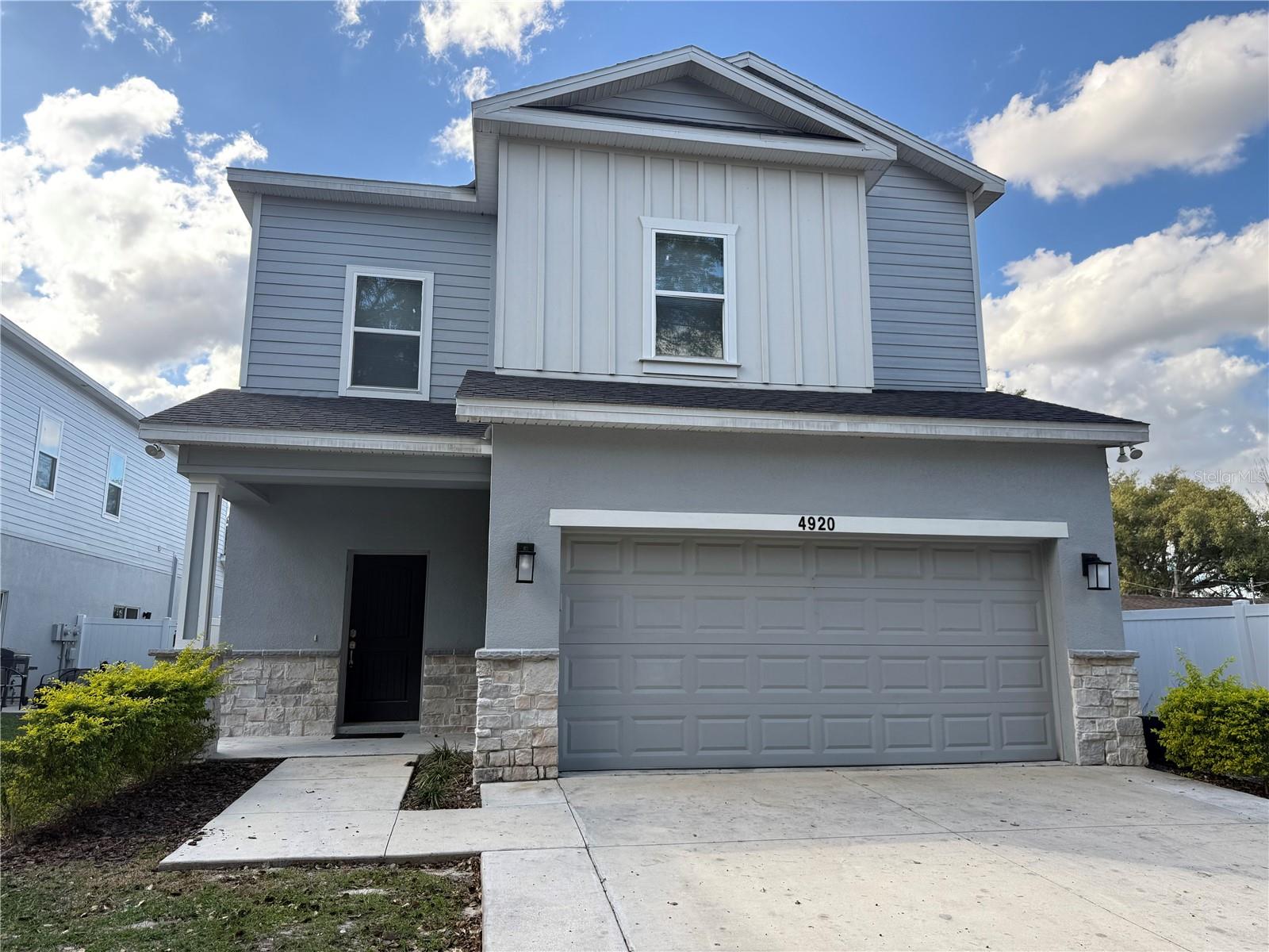 MOORES ADD - Residential Lease