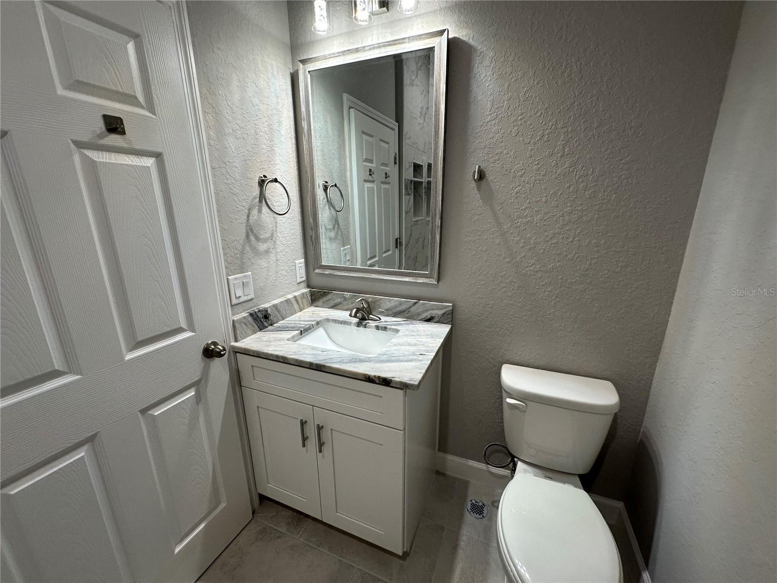 MOORES ADD - Residential Lease