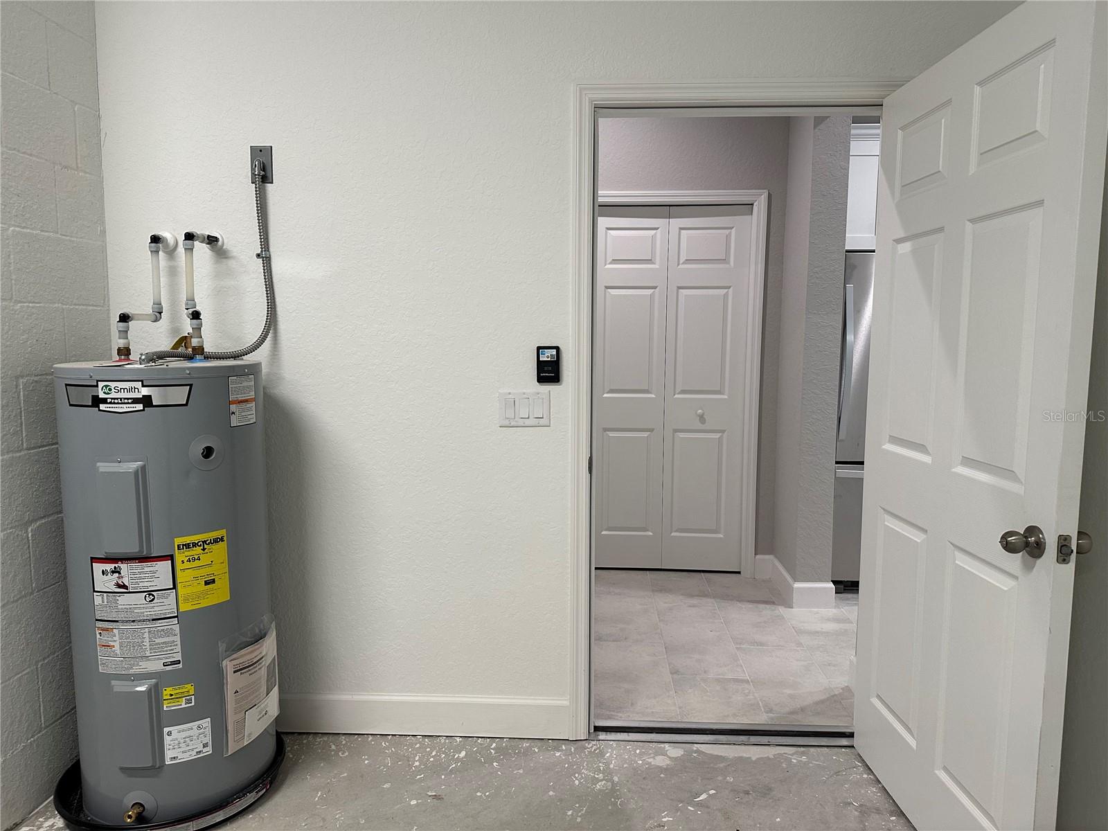 MOORES ADD - Residential Lease