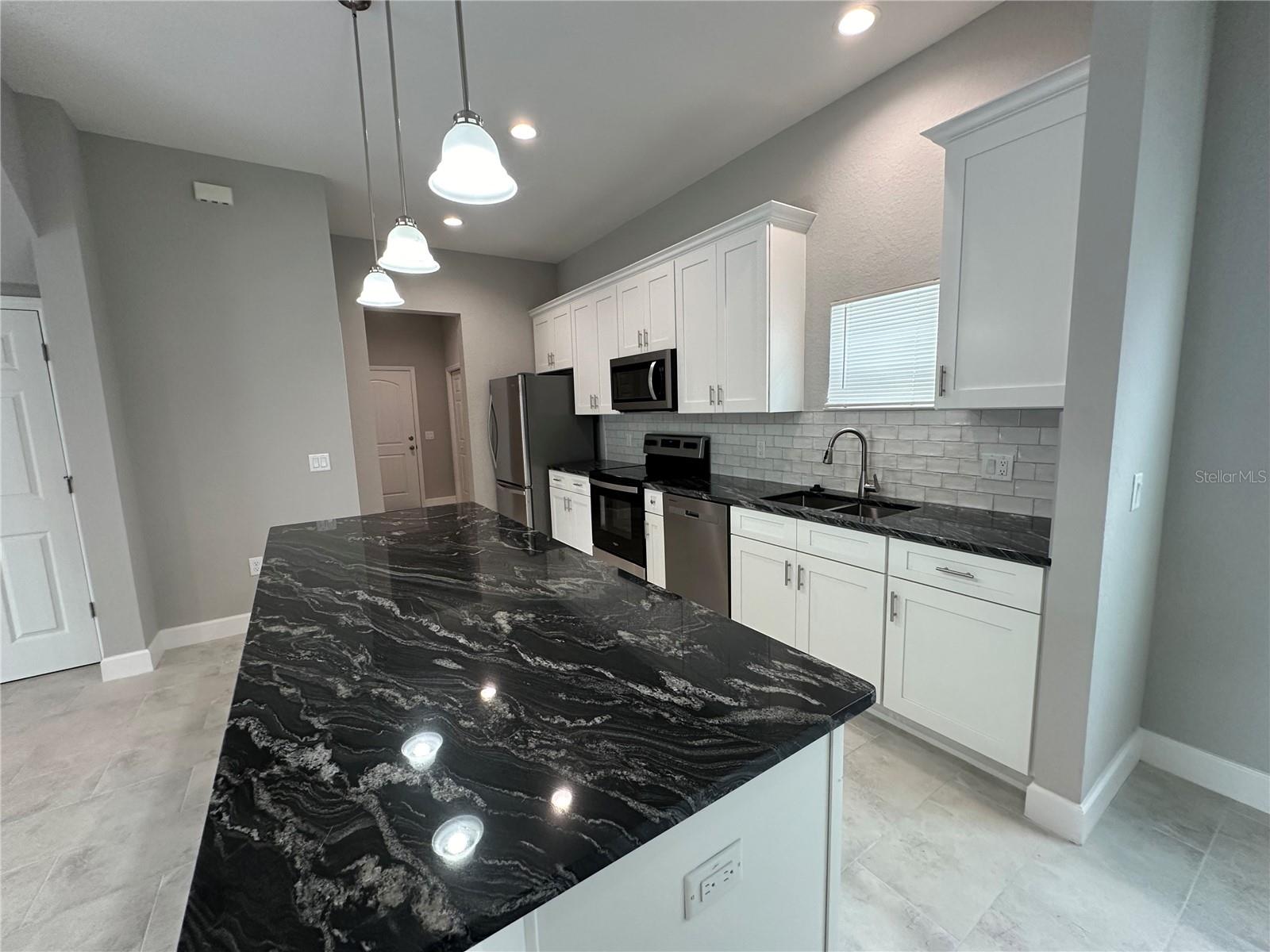 MOORES ADD - Residential Lease