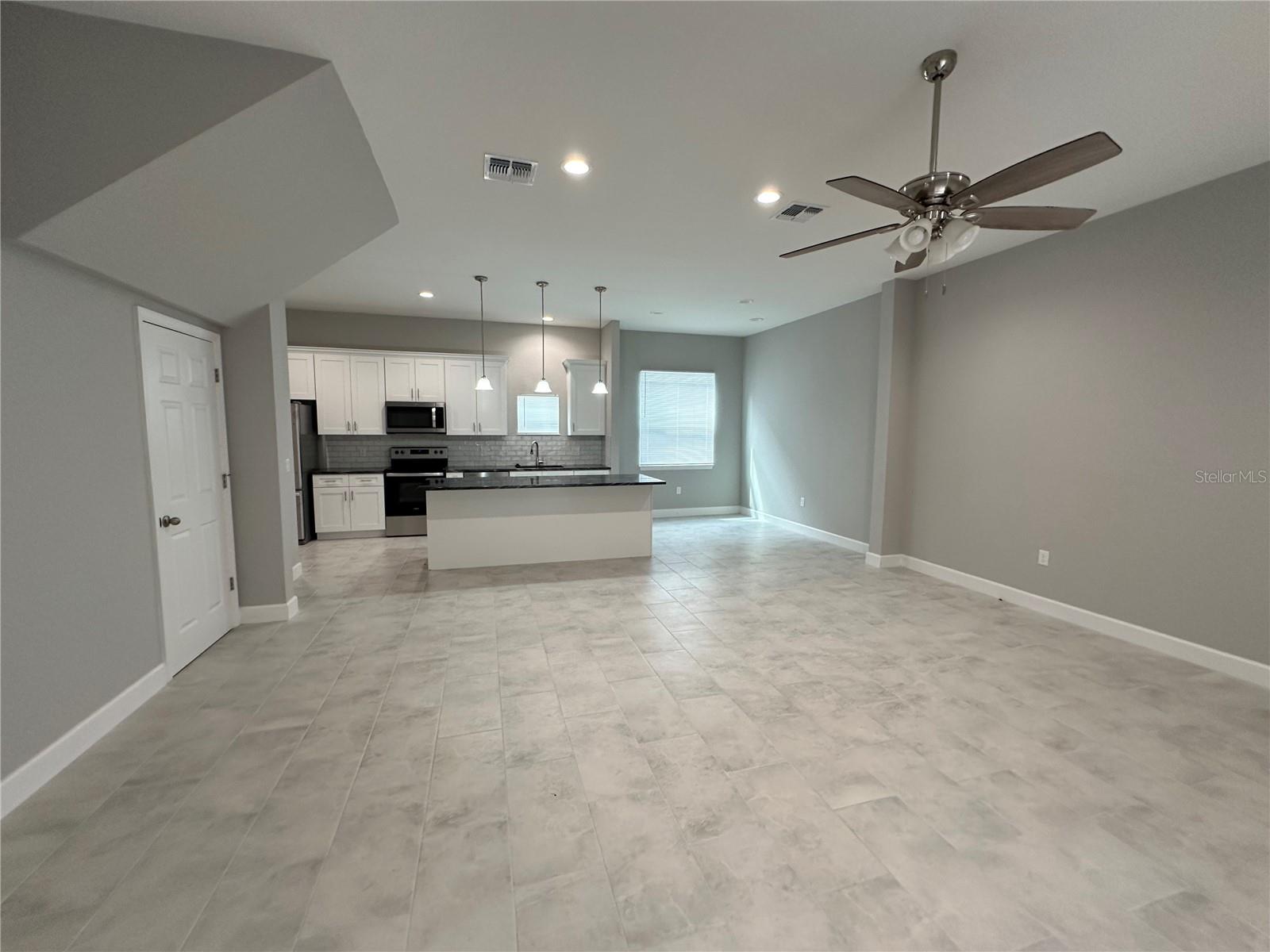 MOORES ADD - Residential Lease