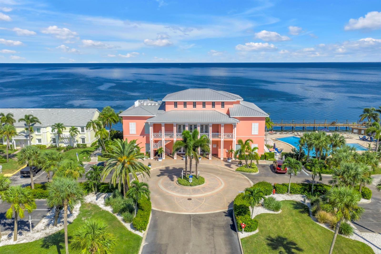 WATERSIDE AT COQUINA KEY SOUTH - Residential