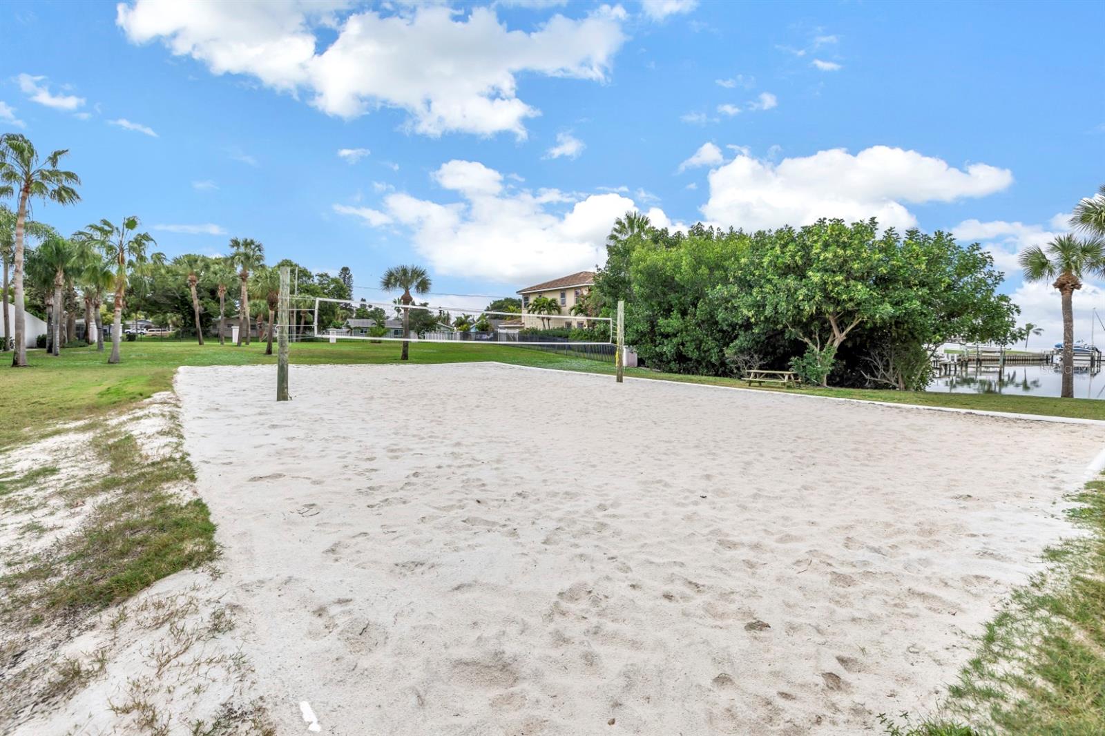 WATERSIDE AT COQUINA KEY SOUTH - Residential