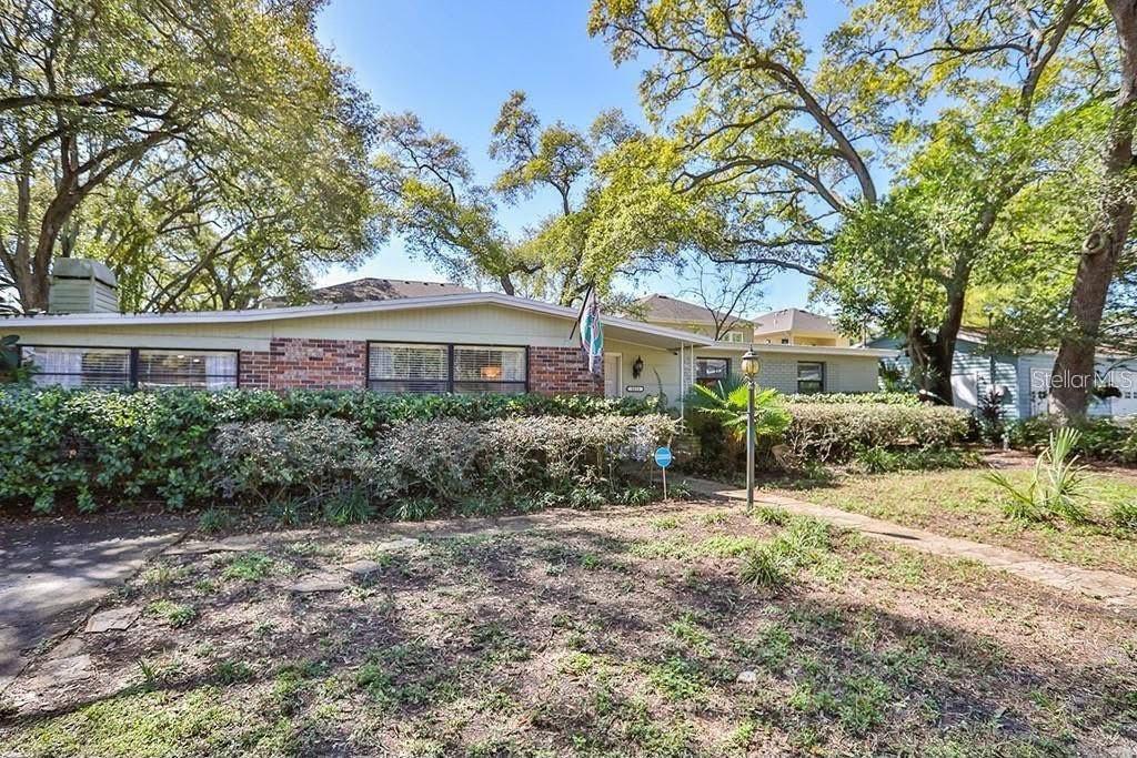 OAKELLARS - Residential Lease